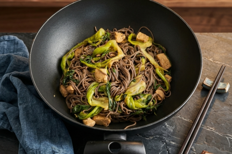 Pak choï rôti nouilles soba