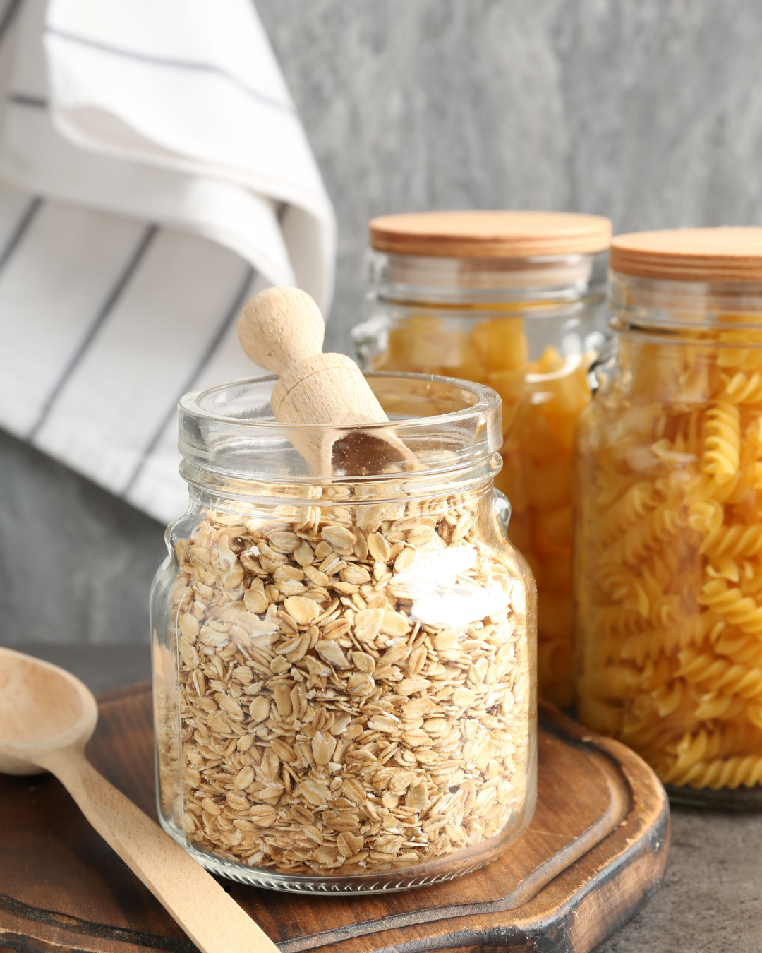 Organisation du frigo et conservation des aliments en bocaux de verre pour le batch cooking